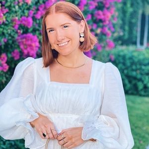 Meet your Posher, Caroline